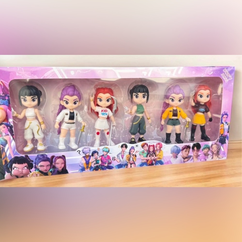 K-pop demon hunters toy figure
